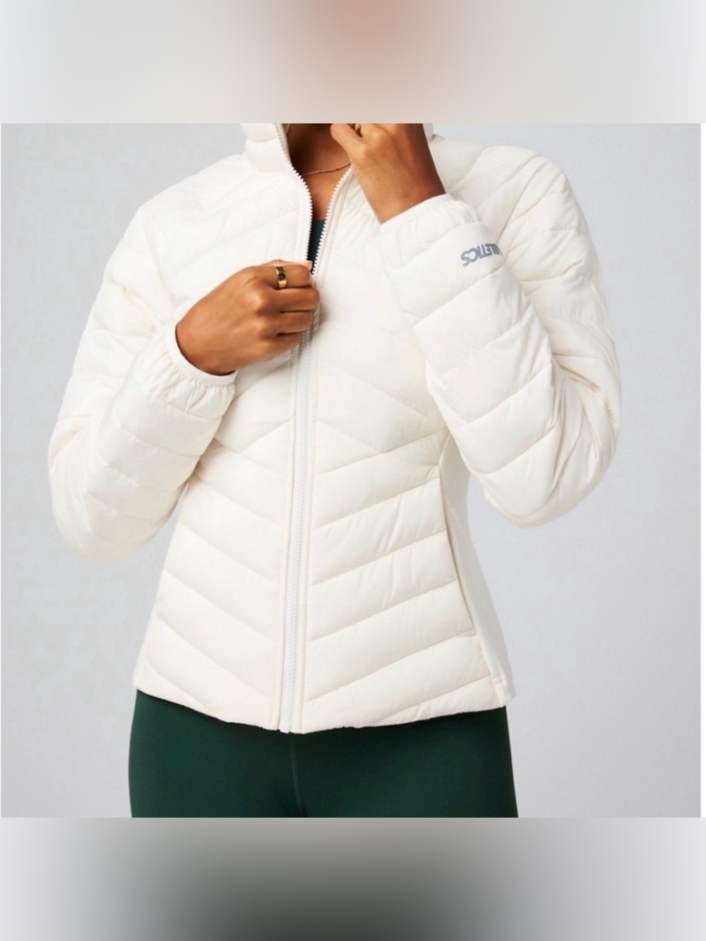 Fabletics Quilted Water Resistant 4-Way Stretch Puffer Jacket - Off White Medium